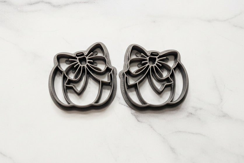 pumpkins w bow mirrored set
