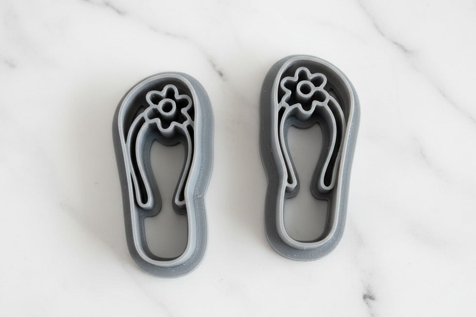 Flower flip flops mirrored set
