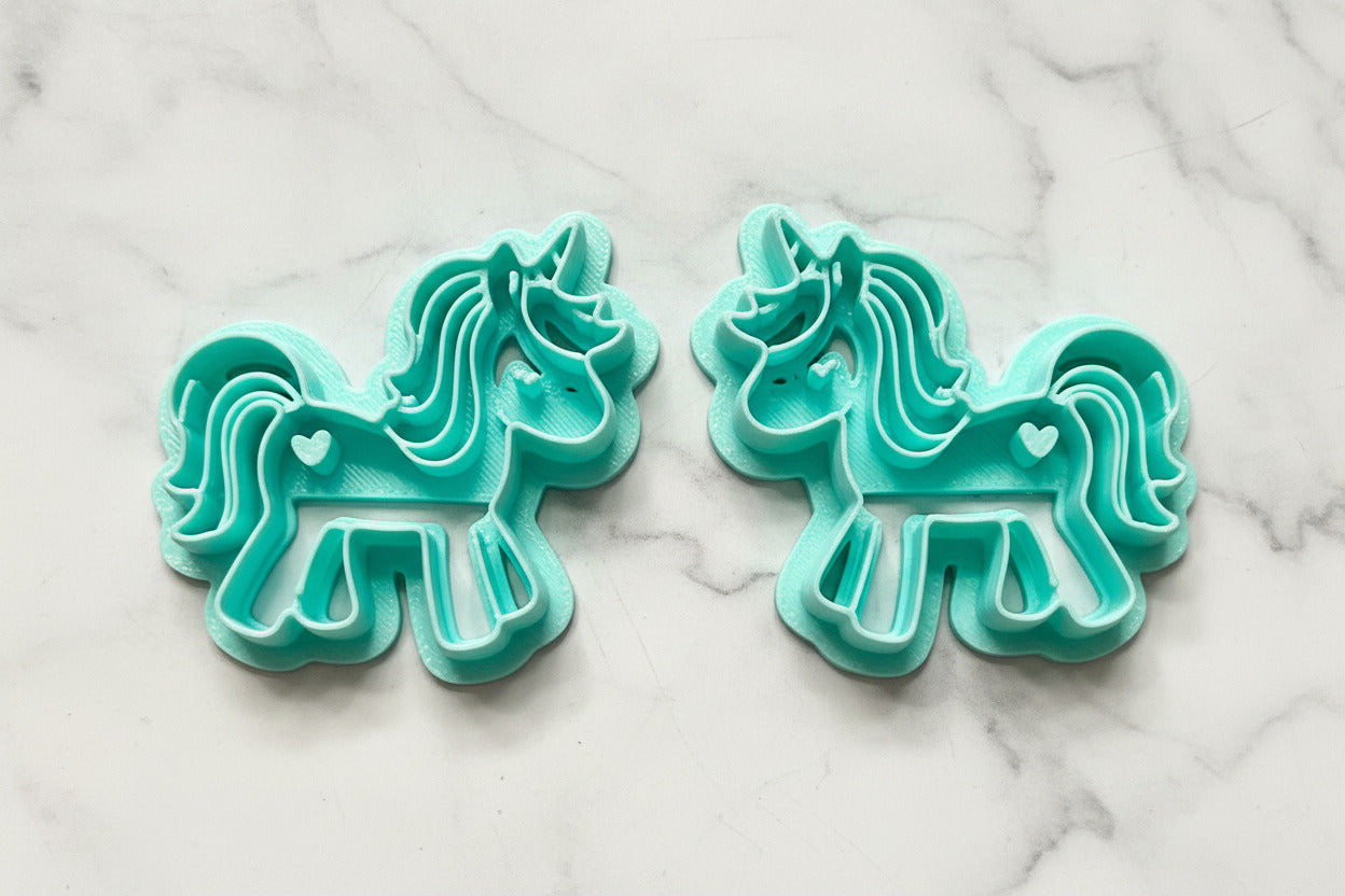 Unicorns standing