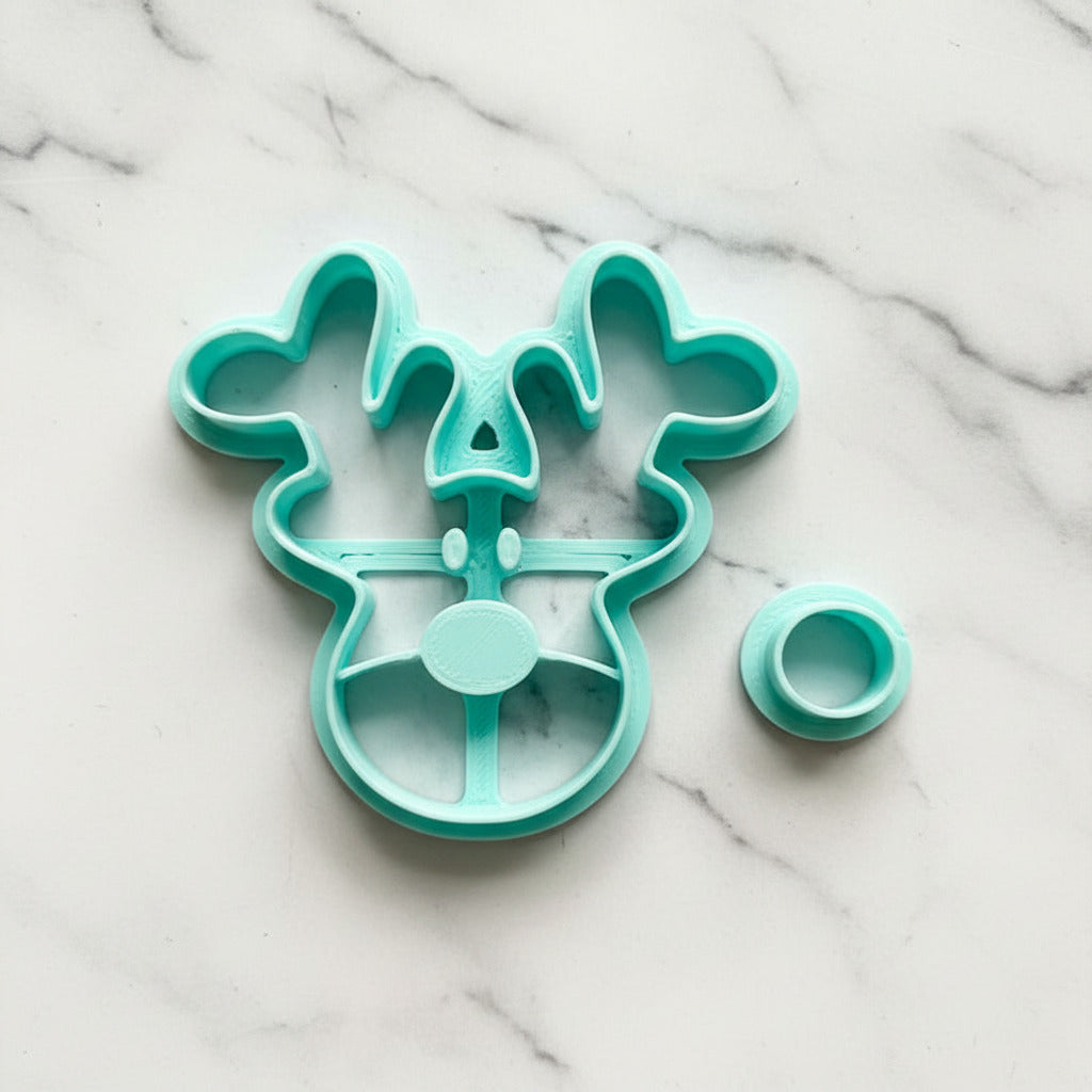 Reindeer with nose set