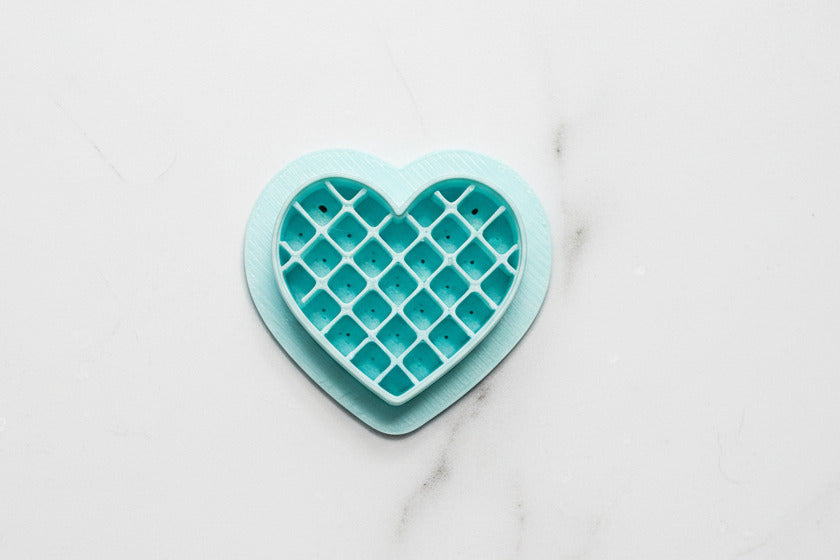 Criss cross heart