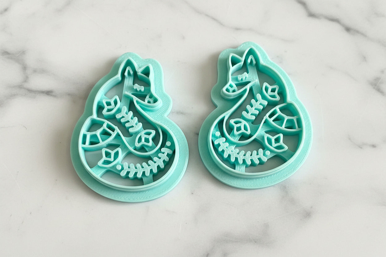 Folk art foxes
