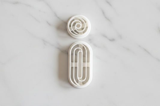 2 pc circle and oval with lines