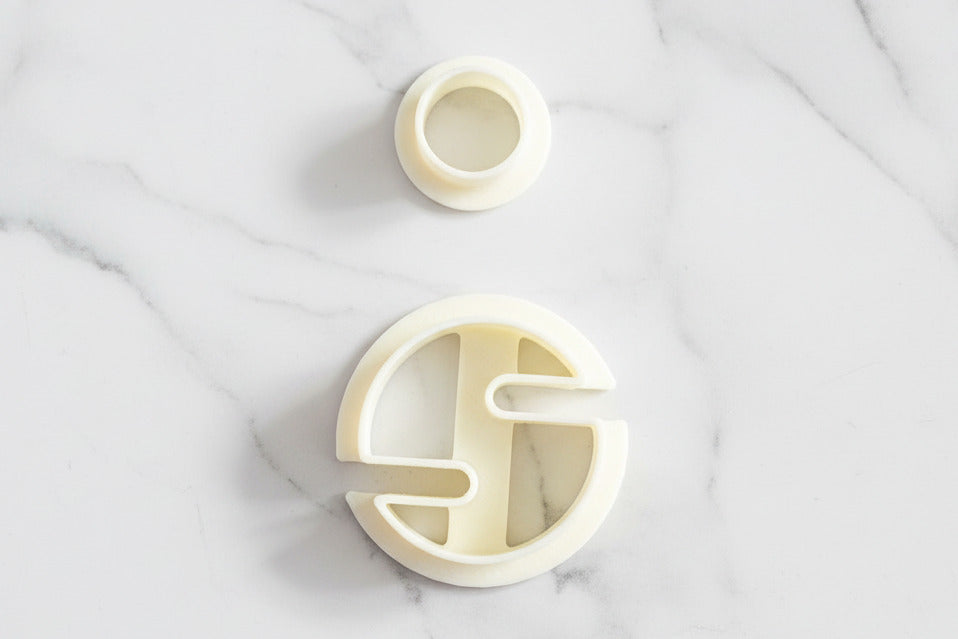 2 pc indented circle