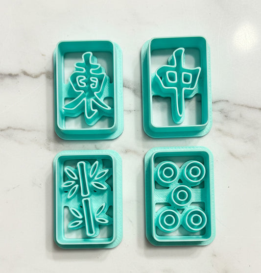 Mahjong tile set